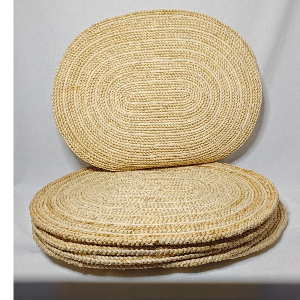 Crate & Barrel Placemats Set of 7 Natural Tan Woven Oval Straw Raffia Rattan